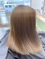 オリビアヘアー(OLIVIA HAIR) ブリーチなしミルクティー×髪質改善トリートメント