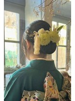 プラスティック プラスヘアーサロン(PLUSTIC +hair salon) シニヨン