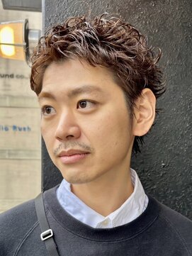 カムジーヘッドカミノウラ(COMEGHEAD KAMINOURA) ビジネスショートメンズマッシュツイストパーマツーブロック