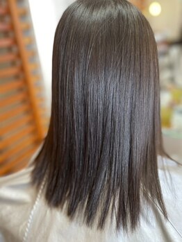 サロン ド アベニューの写真/広がるけどストレートは嫌だ・くせ毛で扱いづらいとお悩みの方は酸熱タイプのトリートメントがオススメ☆