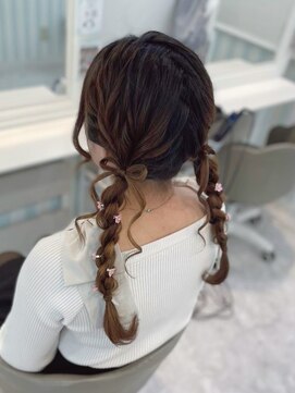 ヘアセットサロン ミント(Hair set salon MINT) 髪リボン編みおろしツイン