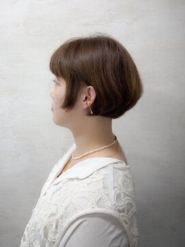 アンジェリカ(Angelica Total Beauty Lifestyle Design) アディクシーカラー  透明感 ツヤ  カラー ショートボブ