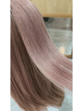 艶髪ハイトーン(40代のお客様)