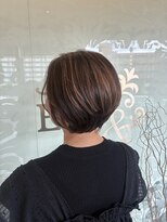 エディット アンド 緑地(Edit&) 艶ハイライト丸みショート