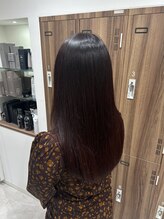 アッシュ 千歳烏山店(Ash) オリーブベージュグレーヘアひし形レイヤーダークブルー髪質改善
