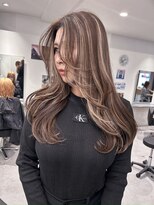 キング 京橋店(K!ng)&nbsp;レイヤーカットブリーチなしダブルカラーハッシュカット韓国