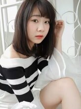 ランシアシャンデ(lansia chande) 重めバング　毛先ゆるめハンカール