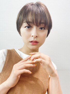 アイティー バイ アルバム 浦和店(IT by ALBUM) ラフマッシュショート_エアリーミディショートパーマ_38017