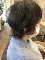 ビースリー ロア&nbsp;外ハネひし形ショートボブ 2021/3/18