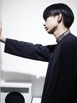 ココ 本八幡(KOKO) #ブルーブラックニュアンスパーマ#フェザーパーマスペインカール