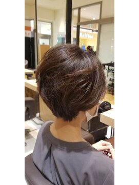 ユニックス イオンモール川口前川店(UNIX) ふんわりショートボブ