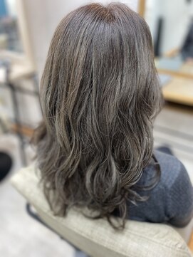 アルト 町田店(arto) イルミナカラー