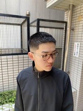 ウェルネス(Wellness) クロップ スキンフェード