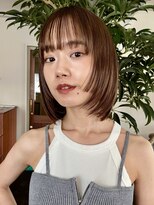顔まわりカット　フェイスレイヤー　レイヤーボブ