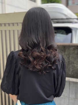 ロダット 横浜(LODAT by little) コテ巻き風パーマ【LODAT横浜】