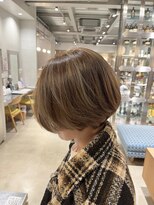 オーガニック リブ 川越(organic+live)&nbsp;20代30代大人可愛いハイライト艶感グレージュ大人ショートボブ