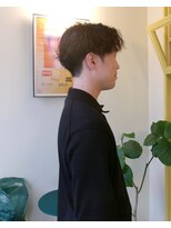 ヒントステーション(HINTSTATION)&nbsp;〈浅草 半個室〉 センターパート/スパイラルパーマ