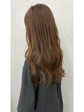 クム 横浜(qumu) ベージュ × ナチュラルグラデーション【神永】