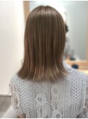 大人可愛いブリーチなし透明感ミルクティーベージュカラー