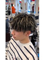 オーシャントーキョー 仙台(OCEAN TOKYO) ハイライト波巻きツイストスパイラルツーブロックメンズパーマ