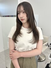 チグン(Jigun)&nbsp;赤みのないオリーブグレージュ♪