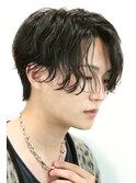 波巻きパーマツイストスパイラルパーマツーブロックメンズ黒髪