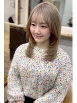 ネオリーブ クーロ(Neolive curro) ミルクティーベージュ×フェイスレイヤー ブリーチダブルカラー