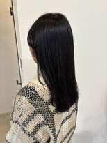 ビオトープアトラ(Bio-Top atora) 暗髪で顔色をワントーンアップ/前髪/イメチェン