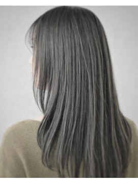 バイモア(219 by MORE) 暗髪カラー