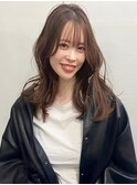 透明感シアーベージュ×ミディアムレイヤー