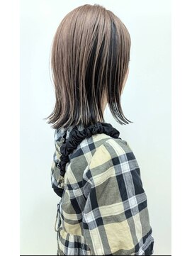 ガレリア オリジン(GALLARIA ORIGIN'S) 外はねボブ×アンブレラカラー