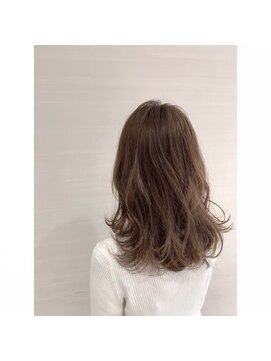 モードケイズ 尼崎店(MODE K's) プラチナベージュ