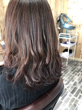 ルシール バイ アリア(Lucir by aria) ゆるふわベリーピンク