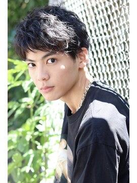 ネイビー(NAVY) 爽やかなアップバング！短くてもかけれるショートスパイラル！