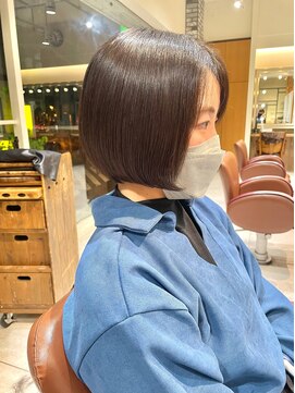 ネオリーブルカ 御茶ノ水店(Neolive Luca) 楽に収まるミニボブスタイル