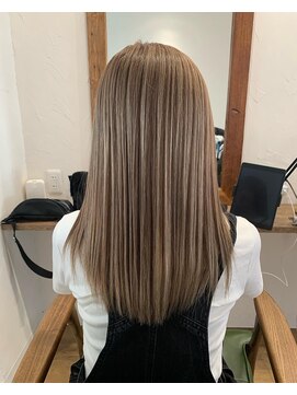 リアン(Lien) 外国人風ダブルカラー