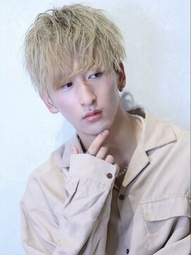 コンフィデンス メンズヘアー(confidence MEN'S HAIR) 無造作束感×刈り上げ　ルーズマッシュ