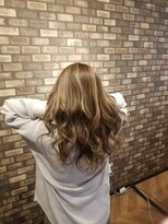 フラクト(FLact)&nbsp;ハイライトグラデーション_艶ベージュ_セクションカラー