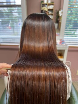 レイ(ray.) 髪質改善エモージュグレージュカラーシルキーベージュ