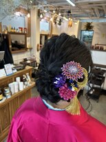 アイノベル(‘Inovel’)&nbsp;卒業式ヘアセット