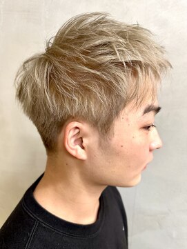 ベジータ(VEGETA) 夏のメンズブリーチカラー