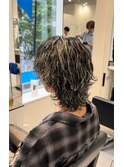 ハイライト波巻きツイストスパイラルツーブロックメンズパーマ