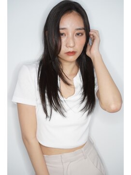 ルフュージュ バイ プロデュース 相模大野店(Refuge by Produce) 暗髪/レイヤーカット/長めバング