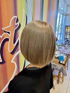 アース 土気あすみが丘店(HAIR&MAKE EARTH) ミルクティーベージュ