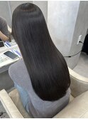 暗髪黒髪美髪レイヤーカット髪質改善ストレートロングヘア