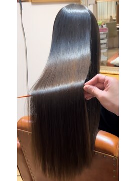 リタ(Lita) 美髪縮毛矯正/髪質改善トリートメント