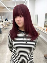 ニュート(Neut )&nbsp;レイヤーカット/赤髪/暖色カラー/ワインレッド/ボルドー