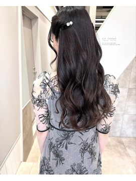 RAU. ベージュカラー/ブリーチなしダブルカラー/ヘアセット お呼ばれヘアセット/ヘアアレンジ