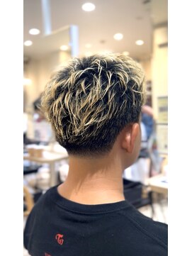 アイトーキョー 横浜(AI TOKYO) スパイキーショート/ウォーリアショート/テーパーフェード