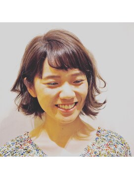 カスタネット ガーリーボブ